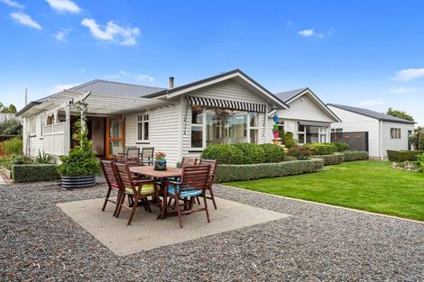 Photo of property in 2 Church Street, Amberley, 7410