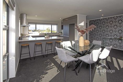 Photo of property in 2 Killarney Avenue, Halswell, Christchurch, 8025