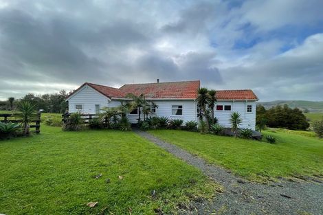 Photo of property in 237 Pahi Road, Pahi, Paparoa, 0571