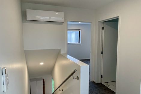 Photo of property in 8/22 Yeovil Road, Te Atatu Peninsula, Auckland, 0610