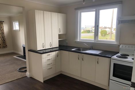 Photo of property in 37 Wilkin Street, Waimate, 7924