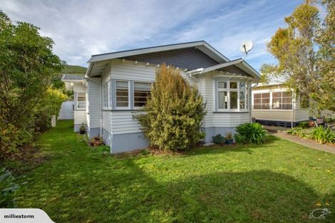 Photo of property in 1 Tasman Street, The Wood, Nelson, 7010