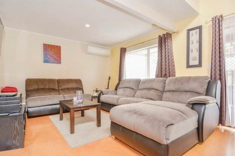 Photo of property in 38 Te Kanawa Crescent, Henderson, Auckland, 0610