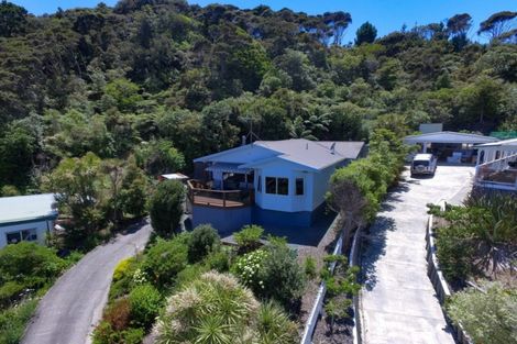 Photo of property in 13 Bush Point Road, Cable Bay, 0420