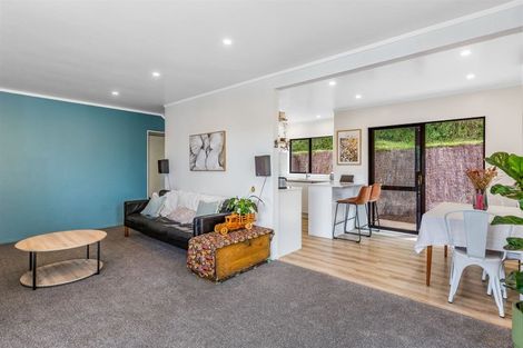 Photo of property in 63 Omapere Street, Whitby, Porirua, 5024