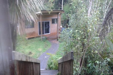 Photo of property in 82 Opanuku Road, Henderson Valley, Auckland, 0612