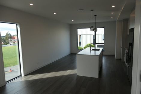 Photo of property in 8/2 Marlborough Crescent, Hobsonville, Auckland, 0616