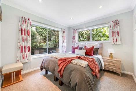 Photo of property in 25 Endymion Place, Half Moon Bay, Auckland, 2012