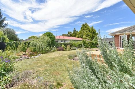 Photo of property in 25 Fairmont Place, Hornby, Christchurch, 8042