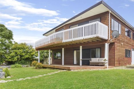 Photo of property in 14 Mccahill Views, Botany Downs, Auckland, 2010