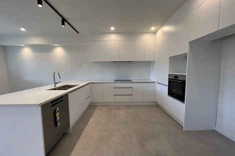 Photo of property in 3 Ki Roto Way, Flat Bush, Auckland, 2019