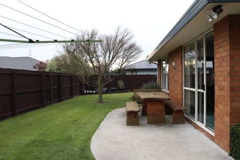Photo of property in 8 Wendy Place, Heathcote Valley, Christchurch, 8022