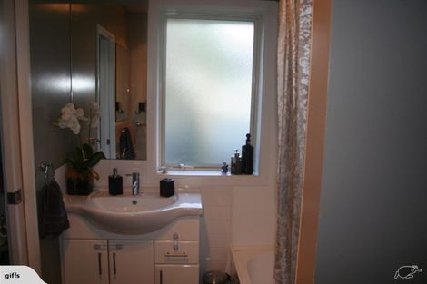 Photo of property in 17 Centaurus Road, Cashmere, Christchurch, 8022