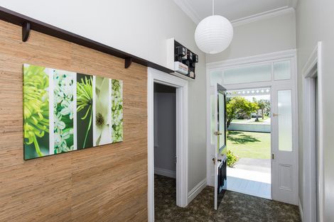 Photo of property in 115 Fox Street, Whataupoko, Gisborne, 4010