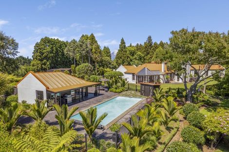 Photo of property in 221 Awai Road, Tarurutangi, New Plymouth, 4372