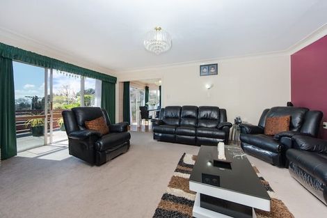 Photo of property in 40 Tomo Street, New Lynn, Auckland, 0600