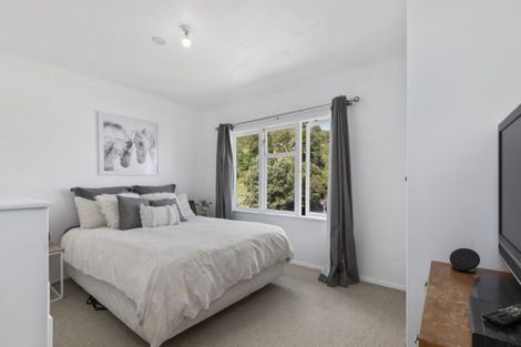 Photo of property in 28 Eldon Grove, Taita, Lower Hutt, 5019