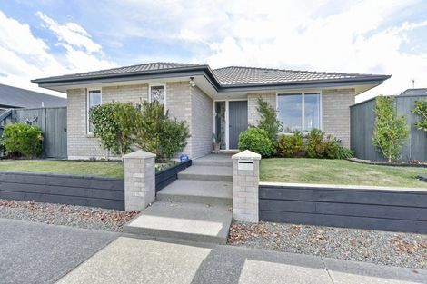 Photo of property in 27 Kawari Drive, Pegasus, 7612