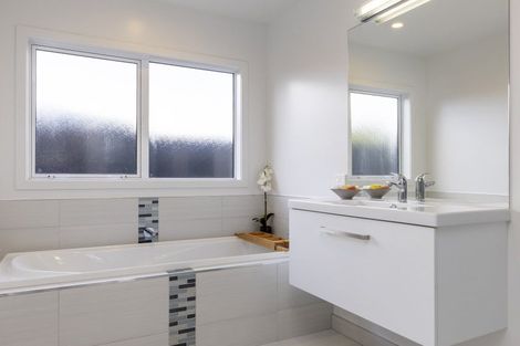 Photo of property in 11 The Pheasant Tail, Nukuhau, Taupo, 3330