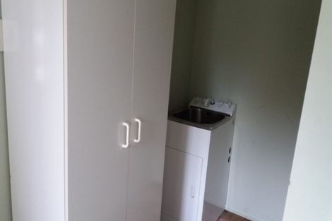 Photo of property in 17 Boyd Avenue, Mangere Bridge, Auckland, 2022