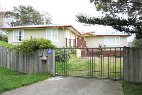 Photo of property in 6 Kokako Road, Otaihanga, Paraparaumu, 5036