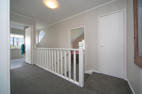 Photo of property in 2c Mason Street, New Lynn, Auckland, 0600