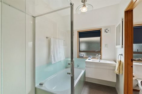 Photo of property in 5b Massey Crescent, St Albans, Christchurch, 8014