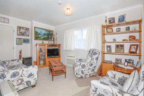 Photo of property in 9 Harlock Place, Huntly, 3700