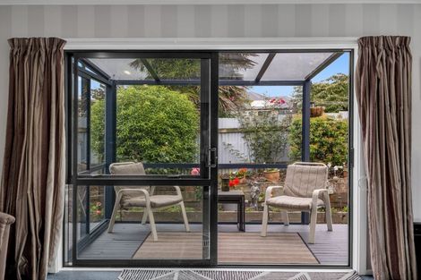 Photo of property in 32 Grove Avenue, Weston, Oamaru, 9401