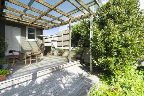 Photo of property in 34 Bluegum Road, Paraparaumu Beach, Paraparaumu, 5032