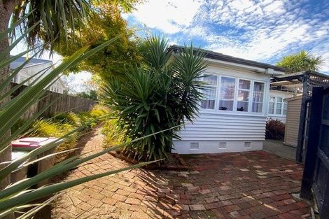 Photo of property in 14 Denvir Street, Strowan, Christchurch, 8052