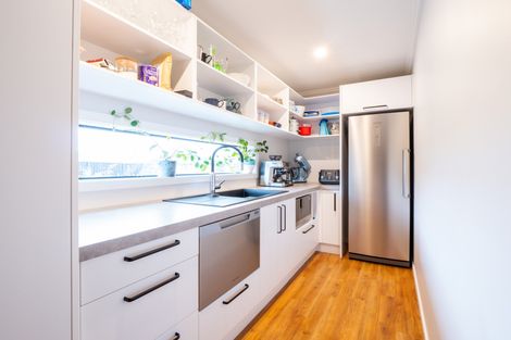 Photo of property in 3 Tate Crescent, Green Island, Dunedin, 9018