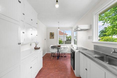 Photo of property in 141 Aorangi Road, Bryndwr, Christchurch, 8053