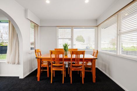 Photo of property in 121 Bryant Road, St Andrews, Hamilton, 3200