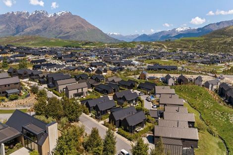 Photo of property in 4 Mckenzies Shute, Jacks Point, Queenstown, 9371