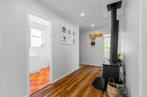 Photo of property in 28 Rata Street, Wairakei, Taupo, 3332