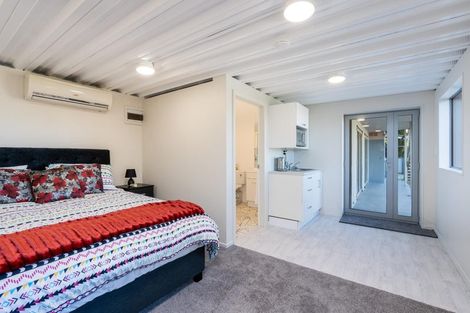 Photo of property in 28 Shandon Road, Vauxhall, Dunedin, 9013