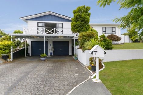 Photo of property in 6 Hampstead Place, Richmond Heights, Taupo, 3330