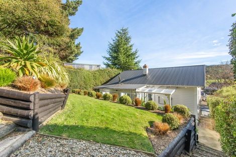 Photo of property in 109 Kaikorai Valley Road, Glenross, Dunedin, 9011