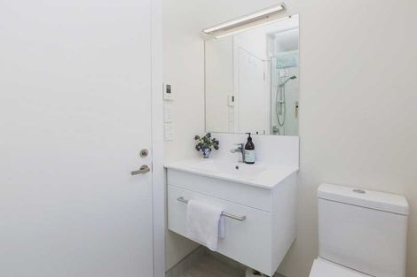 Photo of property in 2/10 Stoneyhurst Street, St Albans, Christchurch, 8014