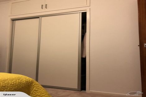 Photo of property in 247 Sunset Road, Sunnynook, Auckland, 0632