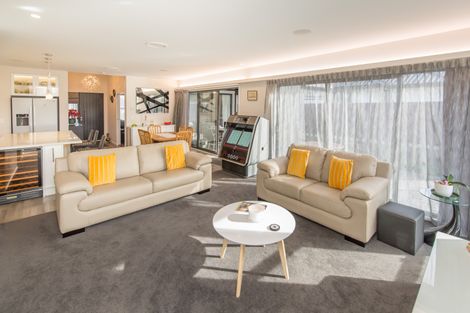 Photo of property in 74 Sutherland Drive, Kaiapoi, 7630