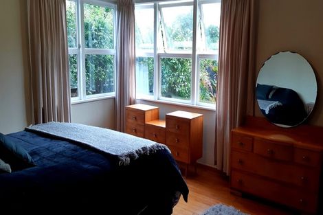 Photo of property in 16 School Road, Clive, 4102