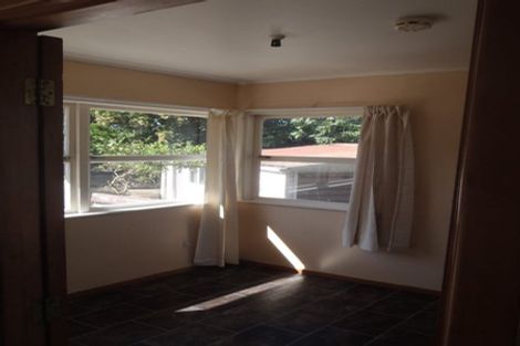 Photo of property in 37 Meilland Place, Glen Eden, Auckland, 0602