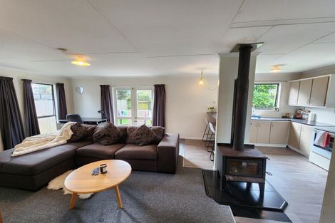 Photo of property in 77a Pahiatua Street, Hokowhitu, Palmerston North, 4410