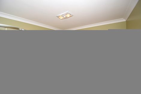 Photo of property in 19a Pakeho Road, Kaiwaka, 0573