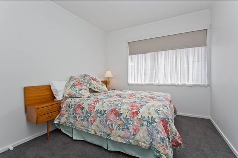 Photo of property in 71 Sandspit Road, Shelly Park, Auckland, 2014