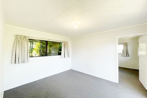 Photo of property in 5 Rondorlyn Place, Manurewa, Auckland, 2102