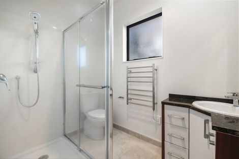 Photo of property in 4a Noel Avenue, Orewa, 0931