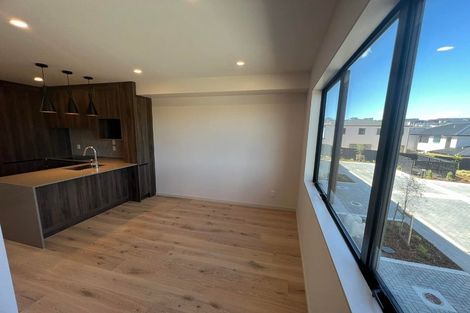 Photo of property in 121 Te Oneroa Way, Long Bay, Auckland, 0630